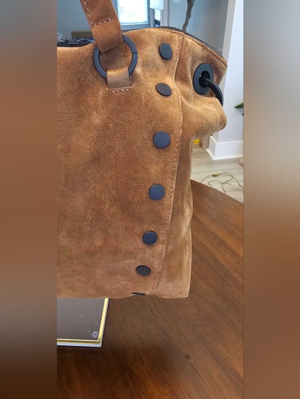Hammitt Daniel | Mahogany Suede​/​Bronze | Lrg - Picture 5 of 14